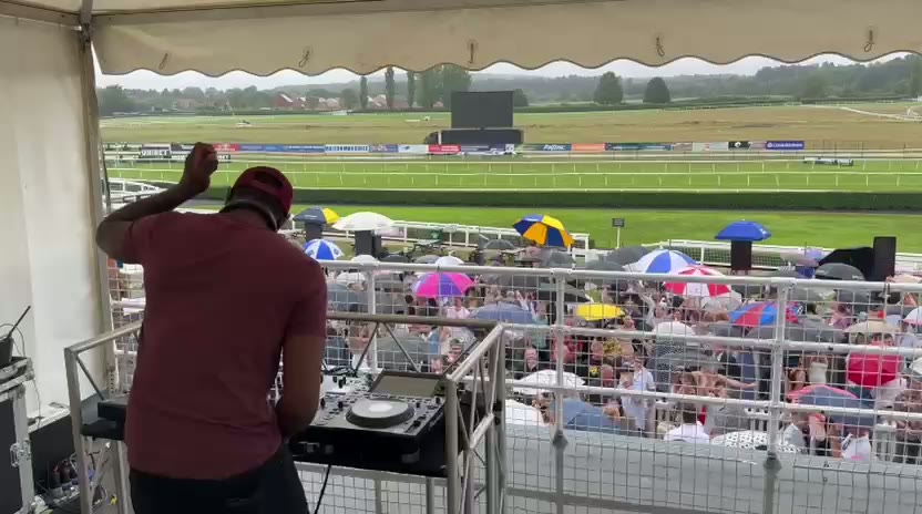 Crowd moment footage